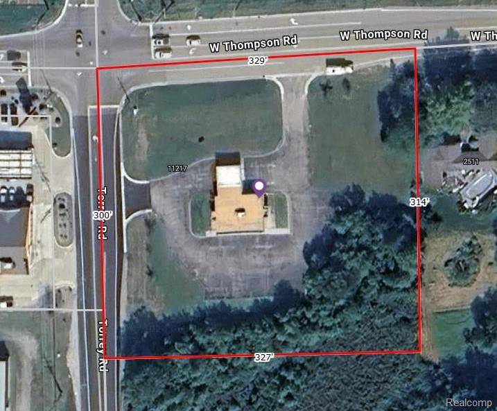 Fenton Twp, MI 48430,11293 TORREY Road