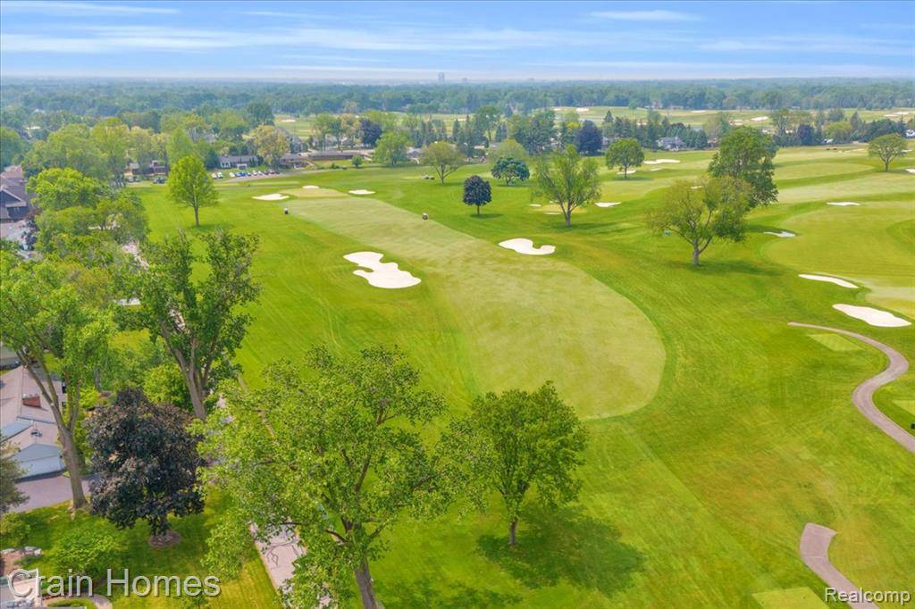 Bloomfield Hills, MI 48301,6151 Golfview Drive