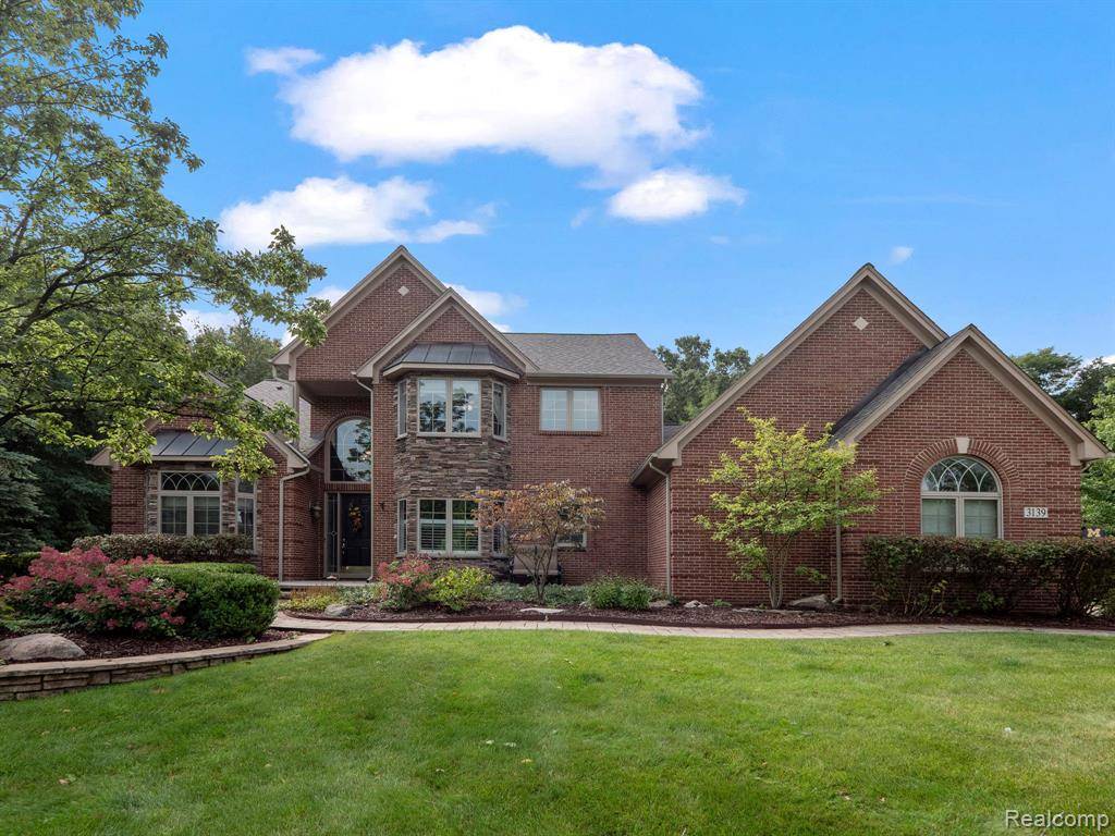 Milford Twp, MI 48380,3139 WOODLAND RIDGE Trail