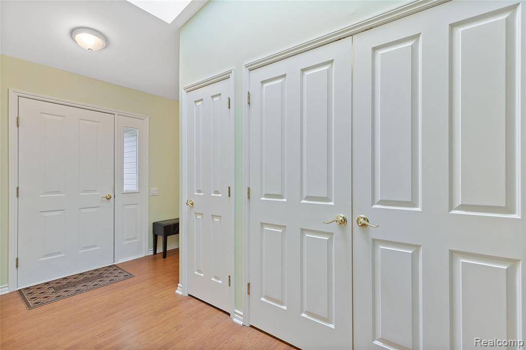 Harrison Twp, MI 48045,39562 Macomber Street