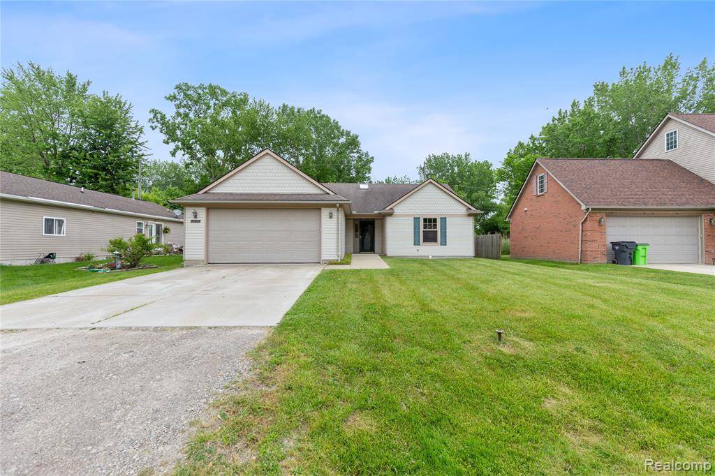 Harrison Twp, MI 48045,39562 Macomber Street