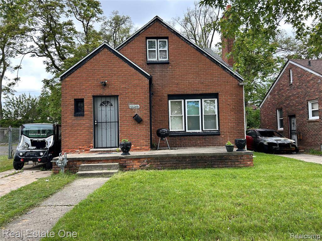 Detroit, MI 48235,16857 Cheyenne Street
