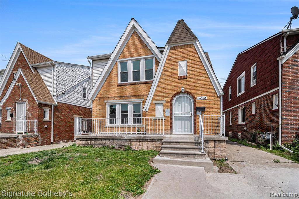 Detroit, MI 48221,16762 Woodingham Drive
