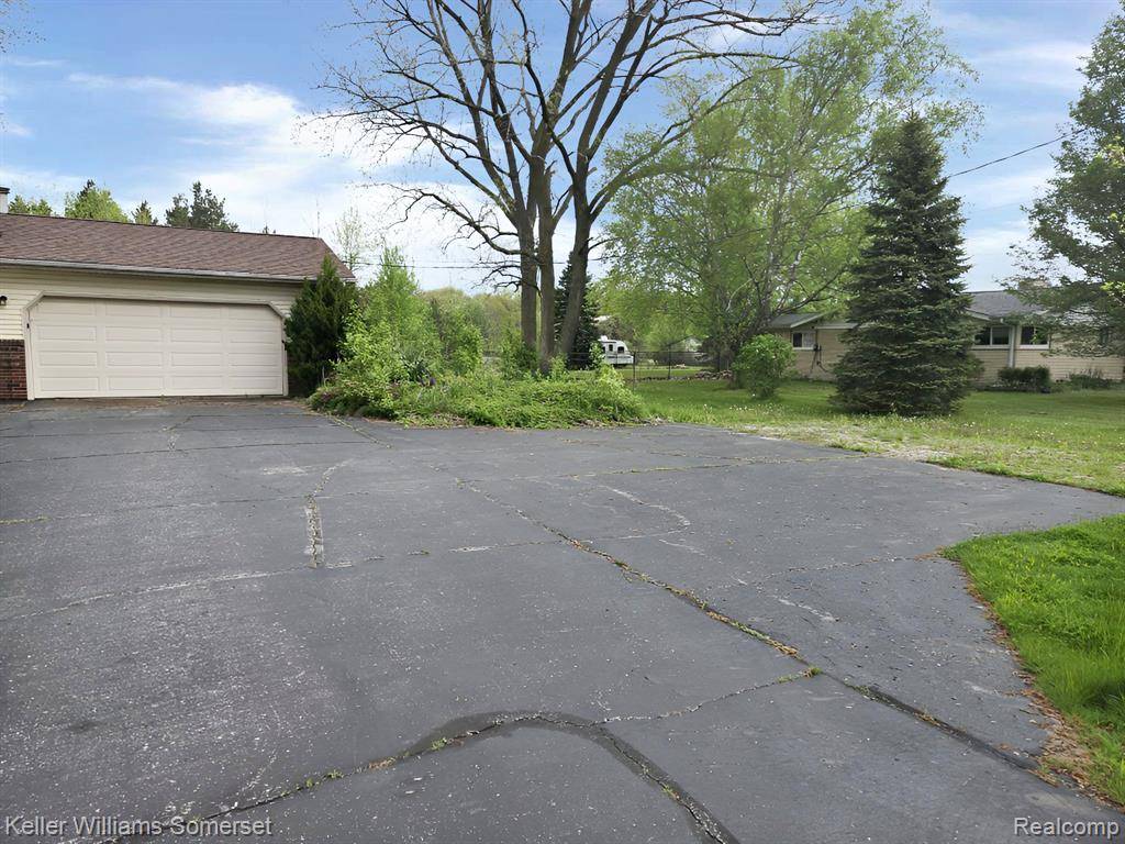 St. Clair Twp, MI 48079,2310 Fred W Moore Highway