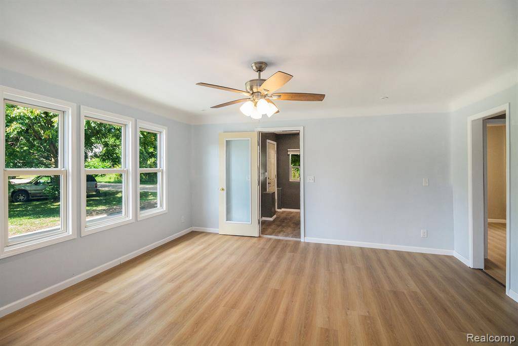 Flint Twp, MI 48532,2105 Eberly Road