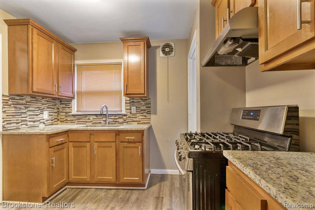 Redford Twp, MI 48239,11727 VIRGIL