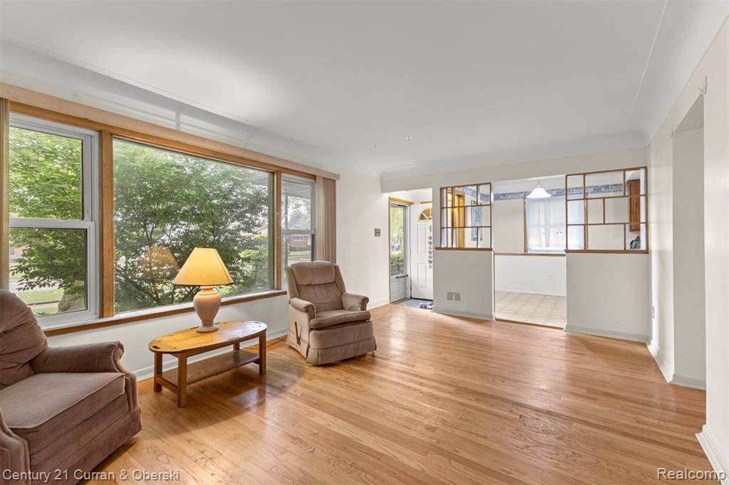Southgate, MI 48195,13380 Edison Street