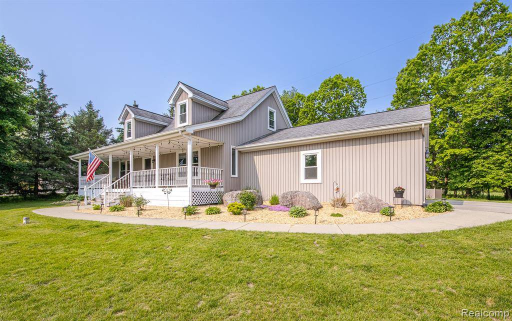 Brandon Twp, MI 48462,1020 Meadow Lake Lane