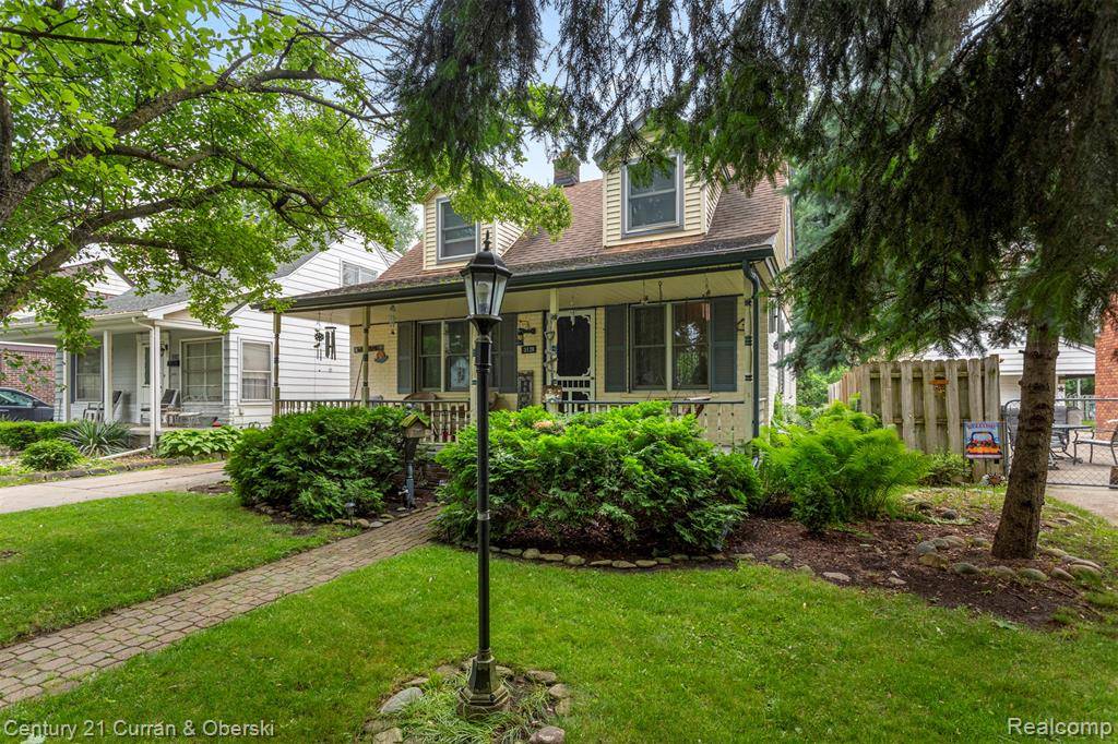 Dearborn, MI 48124,3128 Woodside Drive
