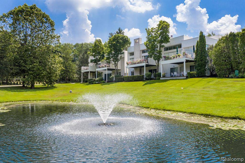 Bloomfield Twp, MI 48302,1756 ALEXANDER Drive