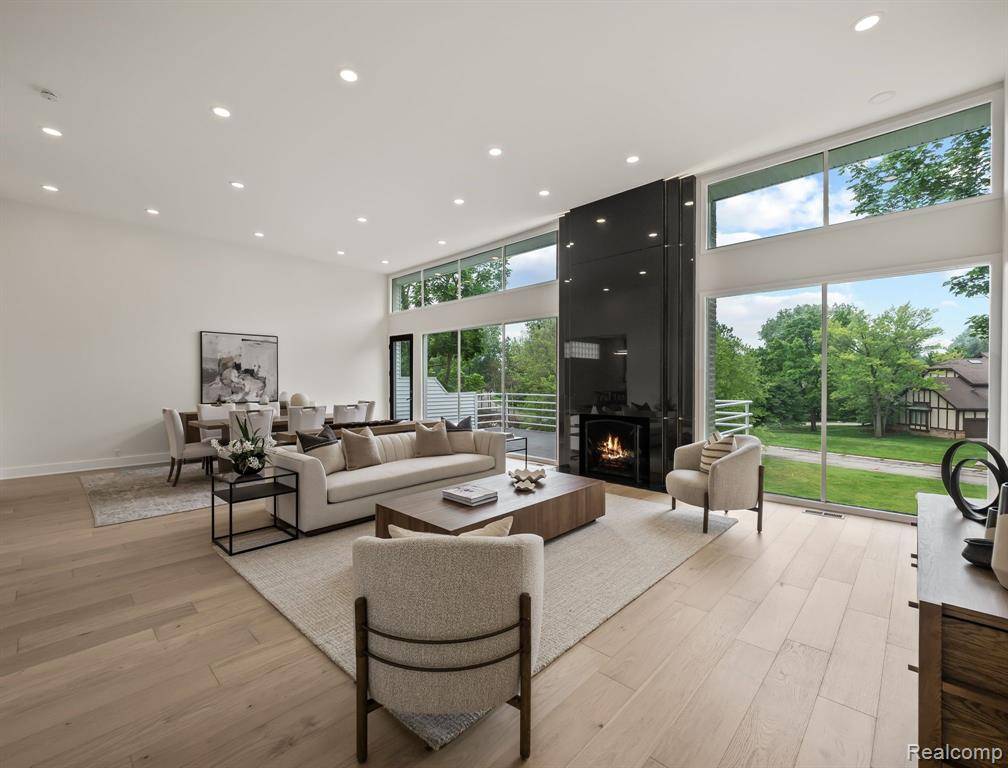 Bloomfield Twp, MI 48302,1756 ALEXANDER Drive