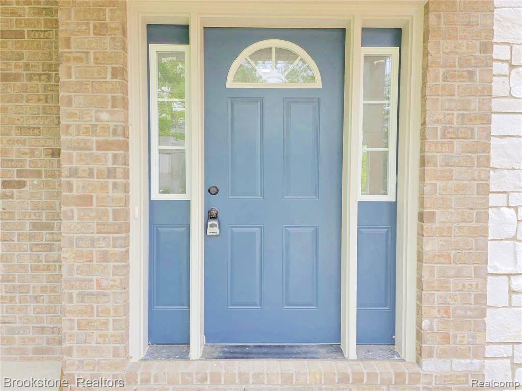 Troy, MI 48083,365 Hartland Drive