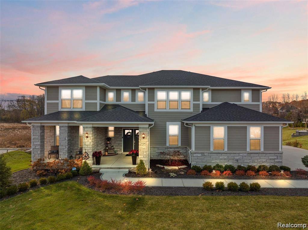 Lake Orion Vlg, MI 48360,1126 Longspur Boulevard