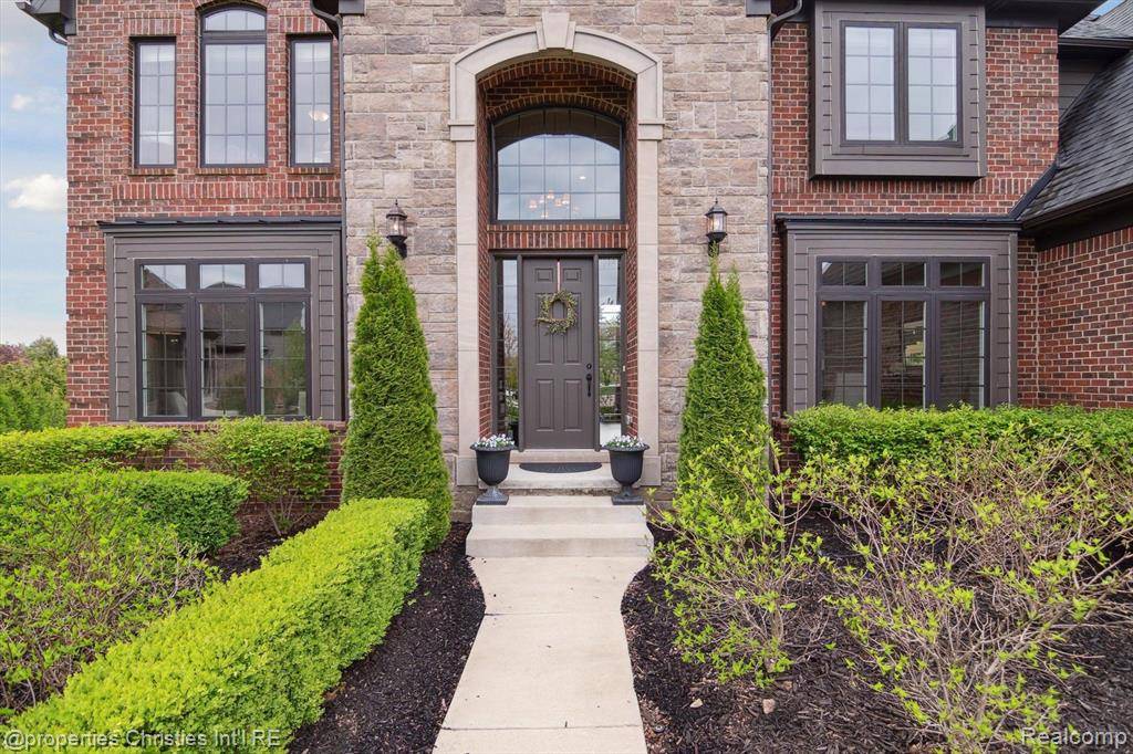 Novi, MI 48167,47660 WALES