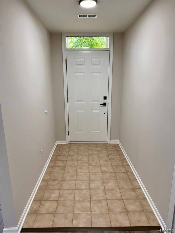 Sterling Heights, MI 48314,5484 Pine Aires Drive