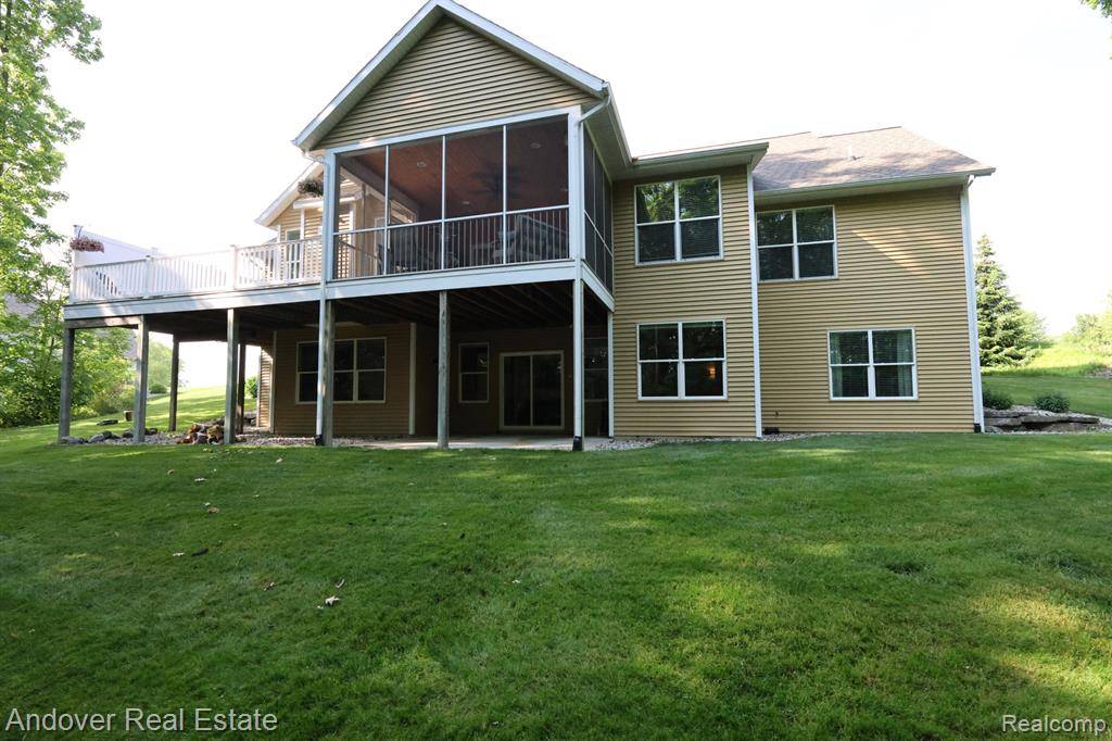 Georgetown Twp, MI 49418,528 Stonehenge Drive SW