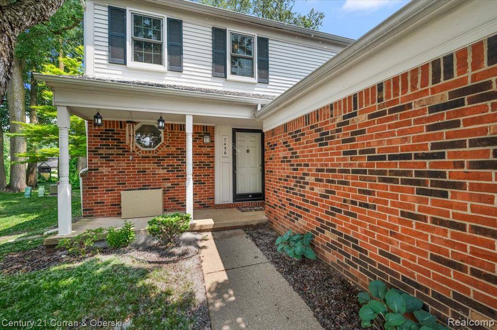 Westland, MI 48185,7456 N Kingston Court