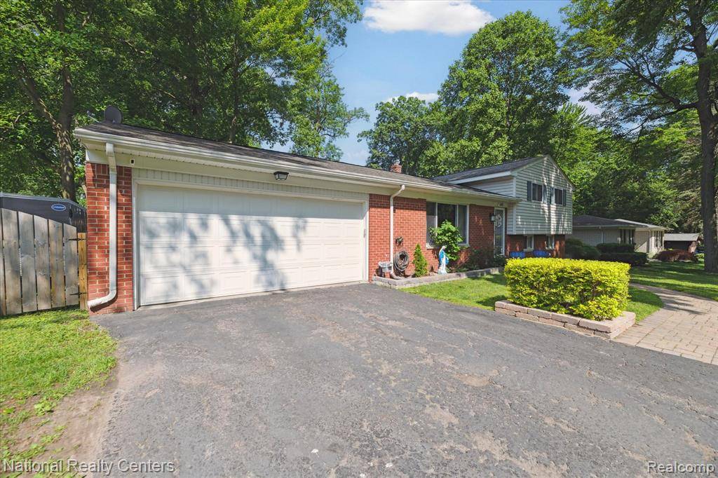 Village Of Clarkston, MI 48346,5605 Kingfisher Lane