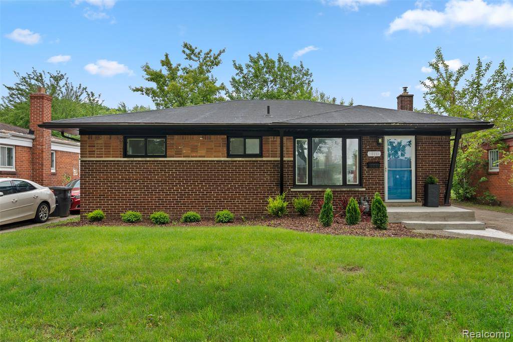 Westland, MI 48186,30112 Matthew Street