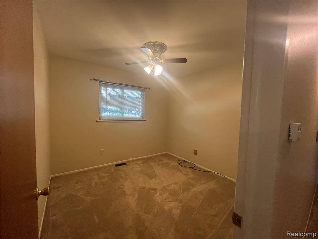 Troy, MI 48098,87 Carter Drive