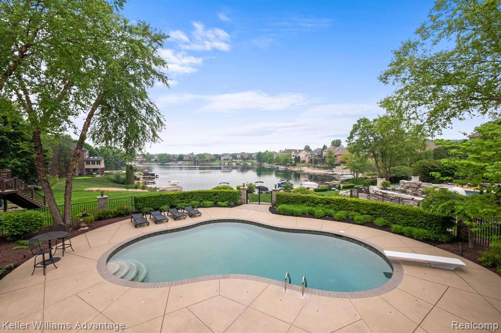 Green Oak Twp, MI 48178,10993 Stoney Point Drive
