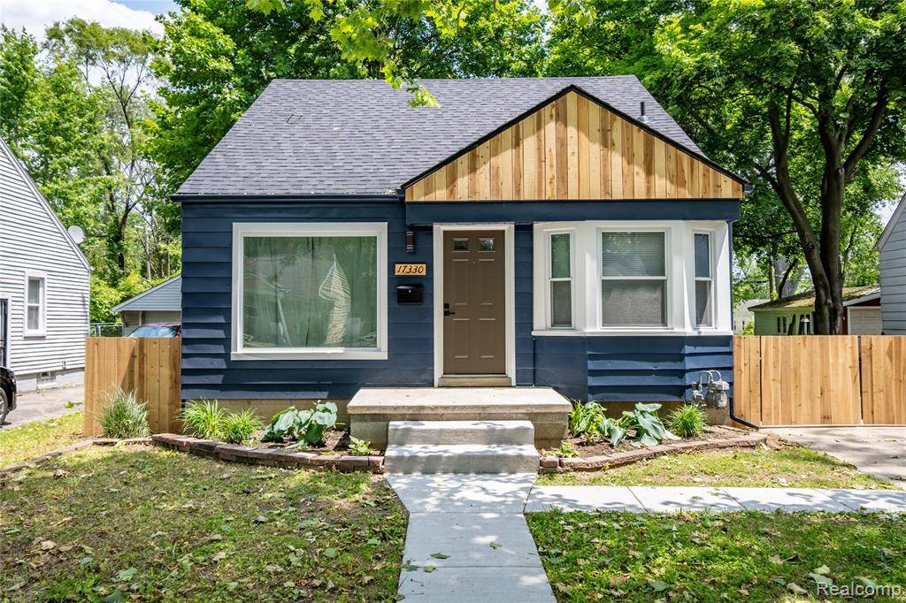 Redford Twp, MI 48240,17330 Five Points Street E