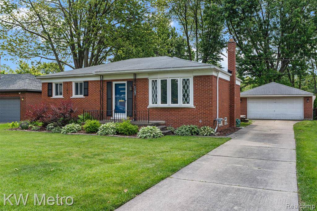 St. Clair Shores, MI 48081,20320 Martin Road