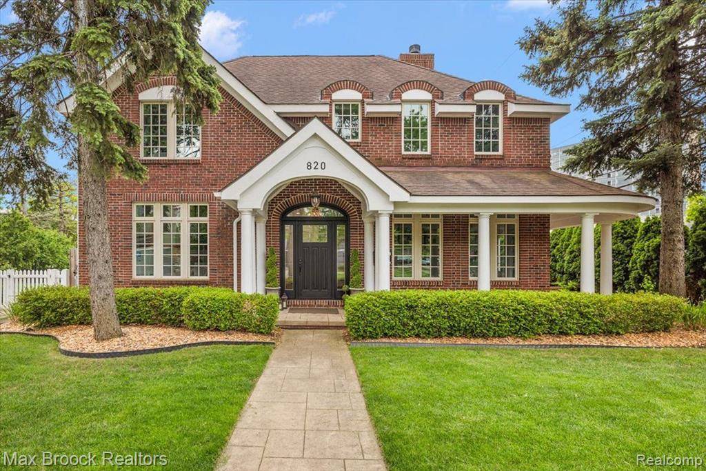 Birmingham, MI 48009,820 Hazel Street