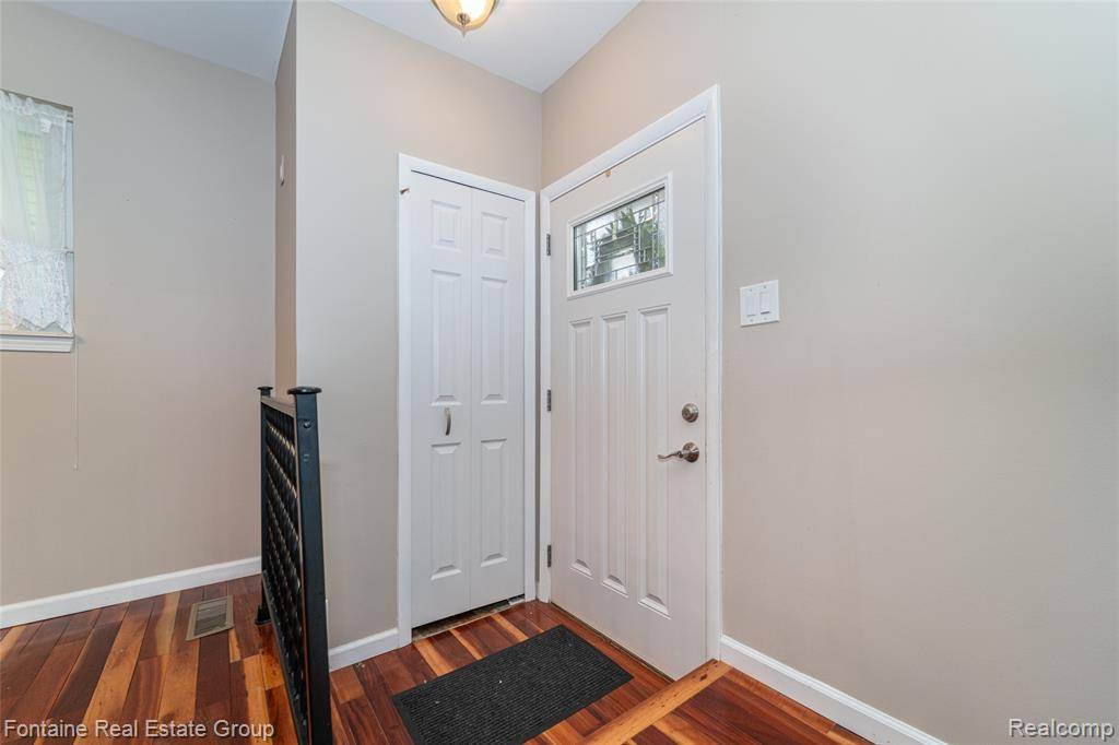 Wixom, MI 48393,49904 Helfer Boulevard