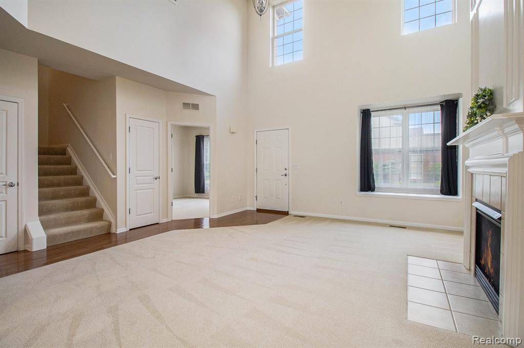 Canton Twp, MI 48188,49761 Courtyard Lane