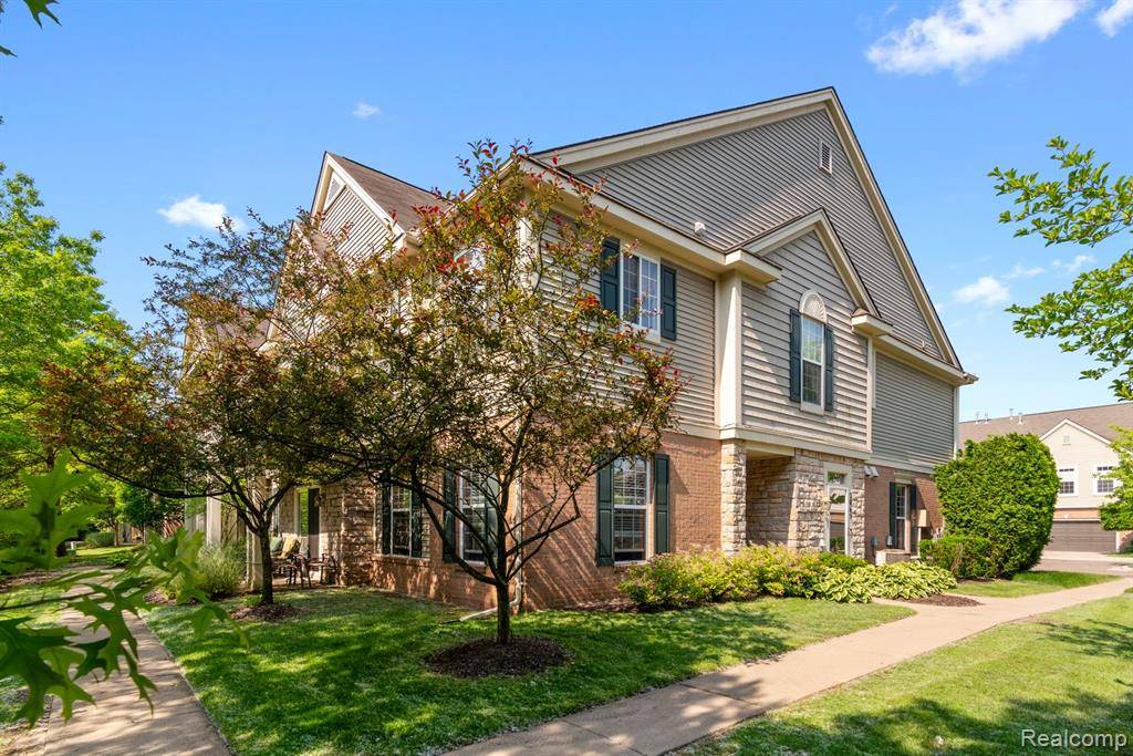 Canton Twp, MI 48188,2065 Pinecroft Drive