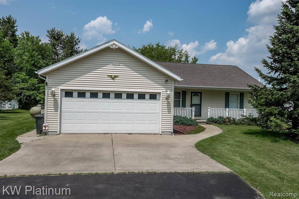 Clyde Twp, MI 48049,7448 Avoca Road