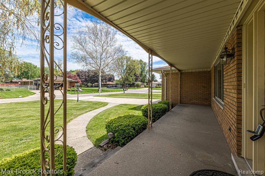 Sterling Heights, MI 48312,37639 Irene Drive