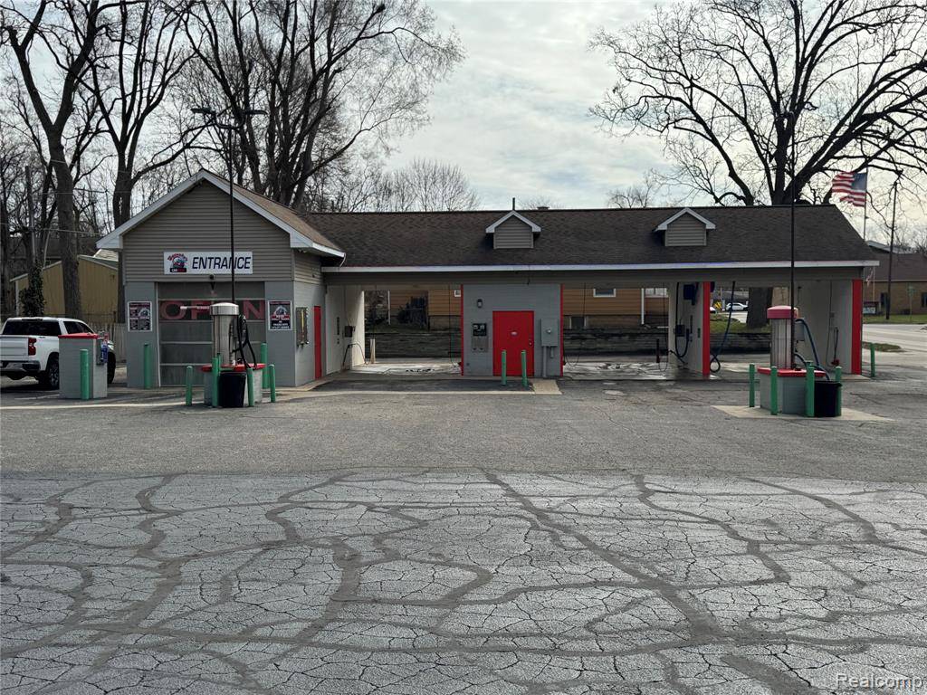 Summit Twp, MI 49203,524 E McDevitt Avenue