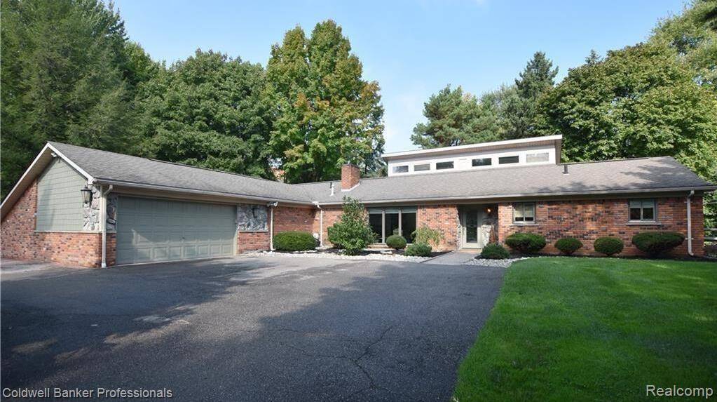 Troy, MI 48098,6448 Tutbury Lane