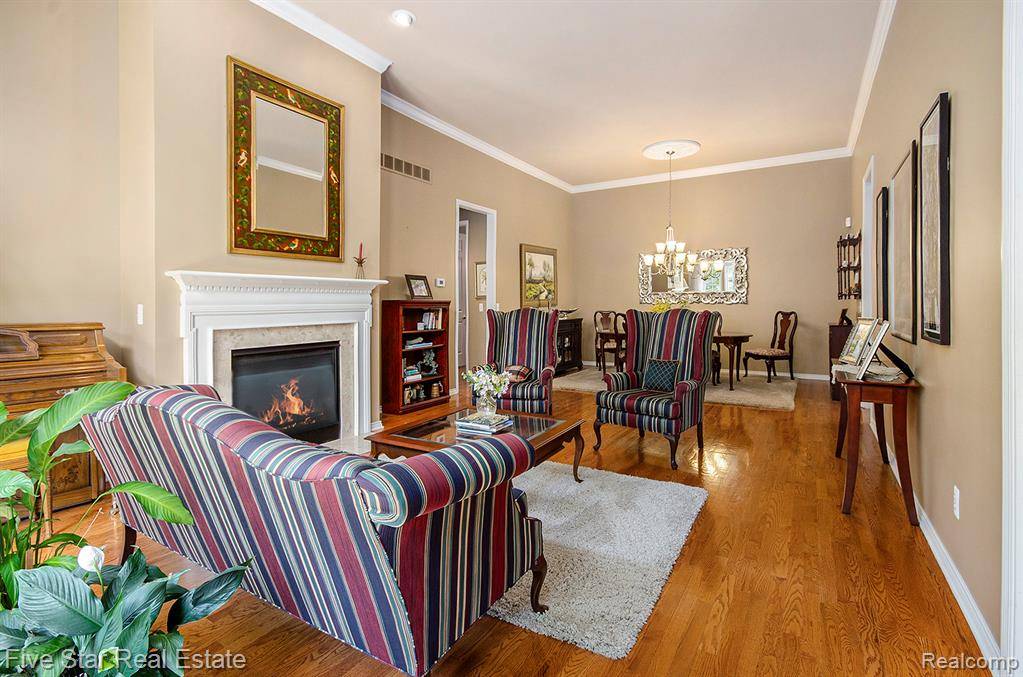 Troy, MI 48098,171 Harrington Drive