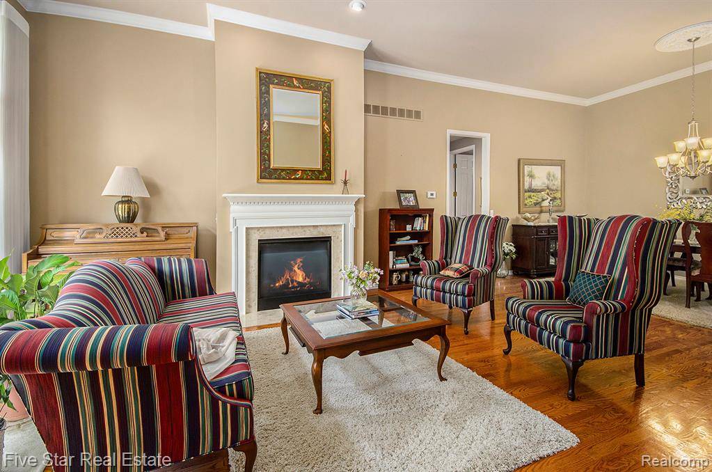 Troy, MI 48098,171 Harrington Drive