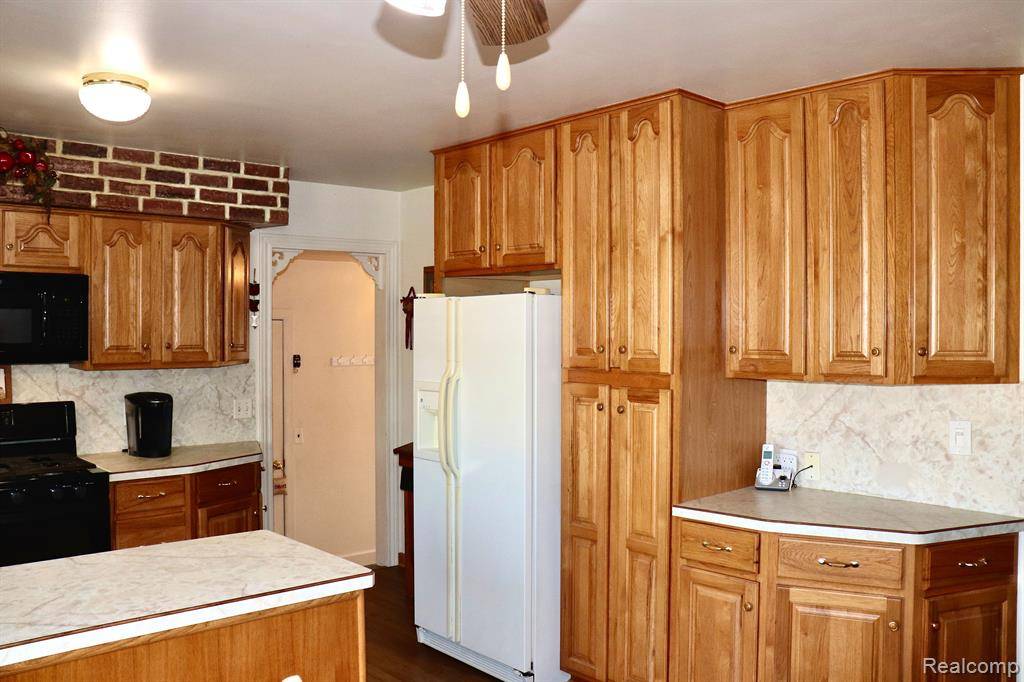 Lennon Vlg, MI 48449,11635 Peelman Drive