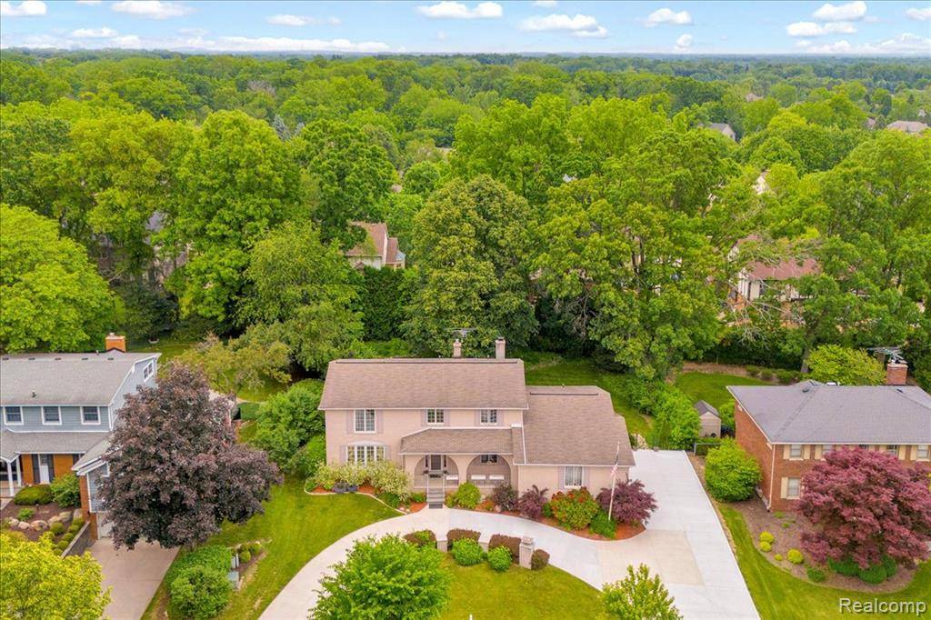 Troy, MI 48098,2374 Ridge Drive