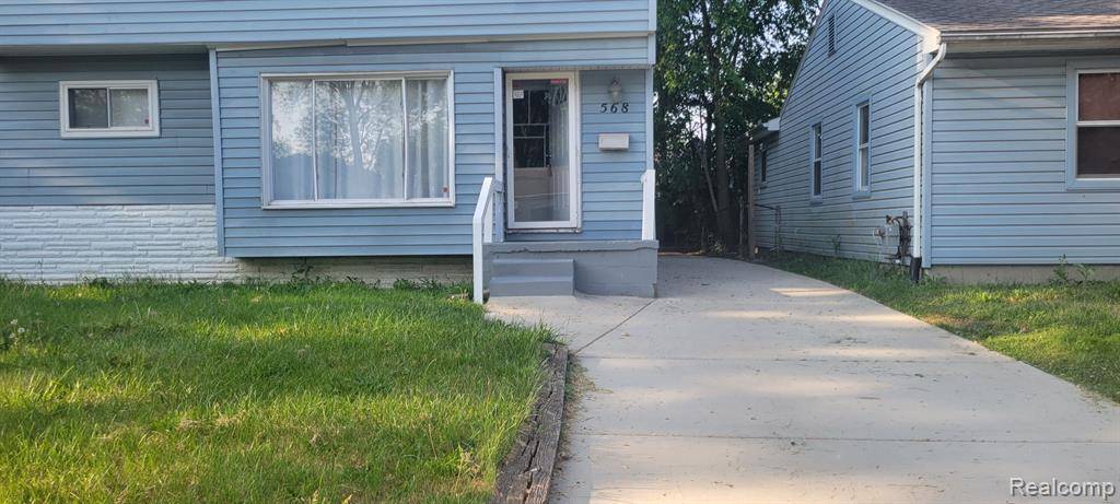 Madison Heights, MI 48071,568 E DALLAS Avenue