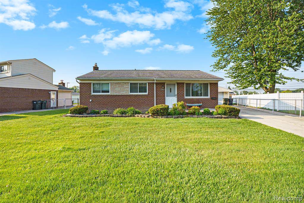 Sterling Heights, MI 48312,12818 Pomona Drive