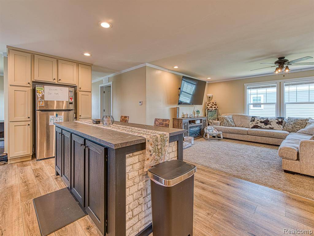 Sumpter Twp, MI 48111,501 Washington
