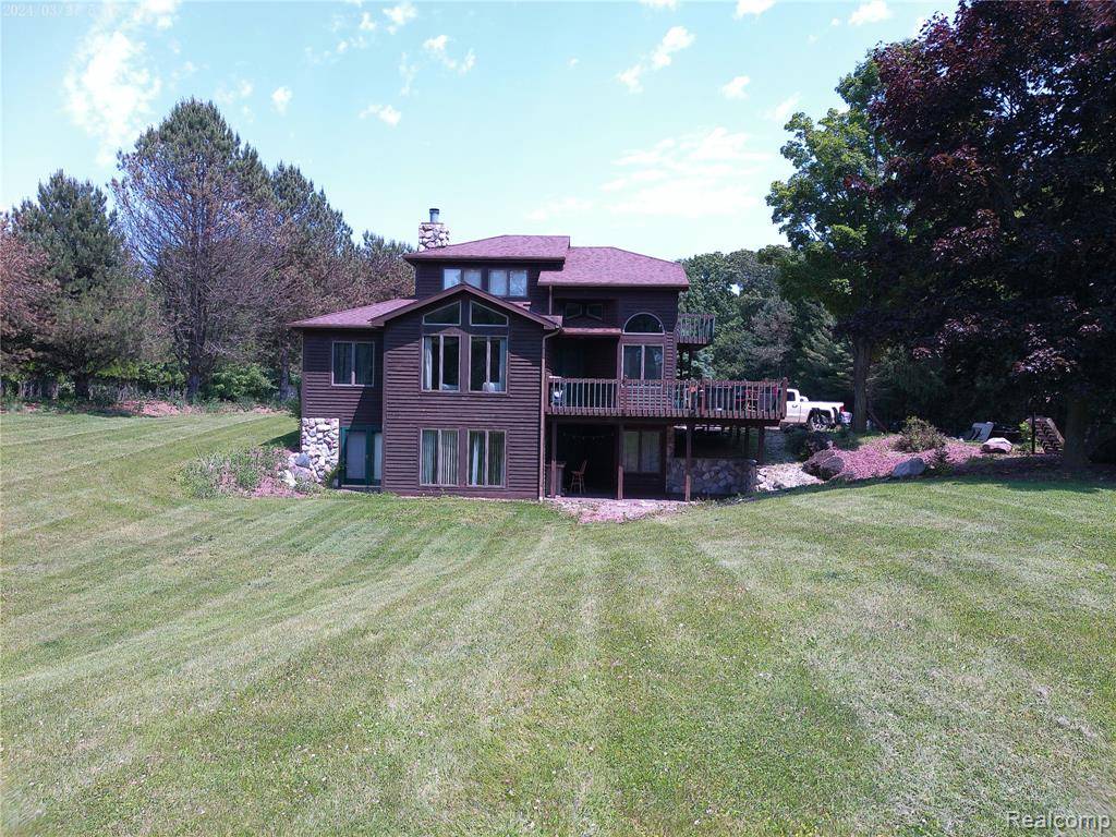 Fenton, MI 48430,6140 McGuire Road