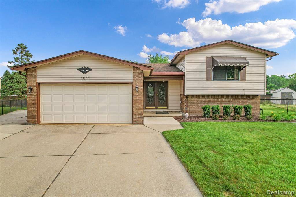 Sterling Heights, MI 48313,39502 Salvatore Drive