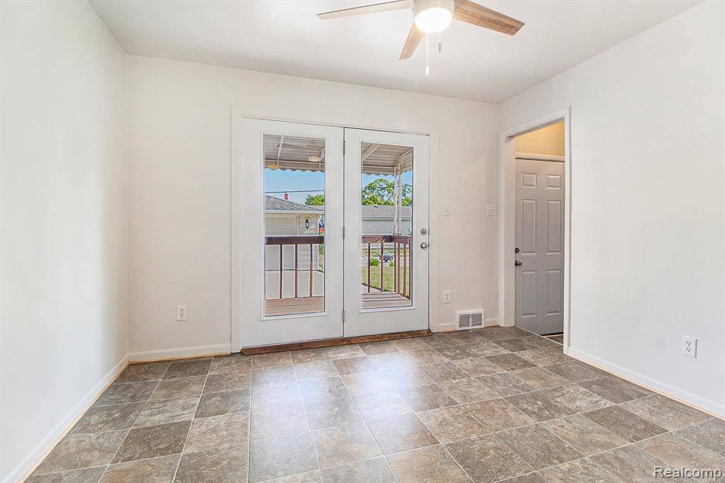 Livonia, MI 48154,29424 Oakley Street