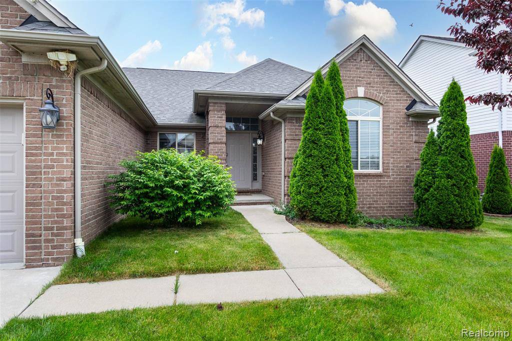 New Baltimore, MI 48051,52854 Schafers Run Court