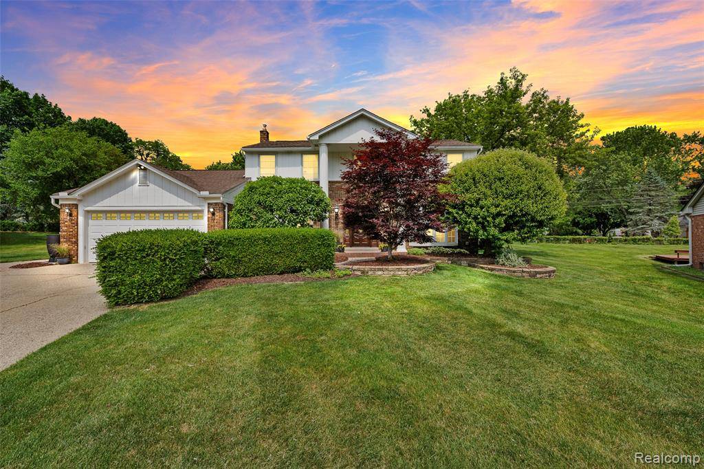 Northville, MI 48168,43115 Whisper Court