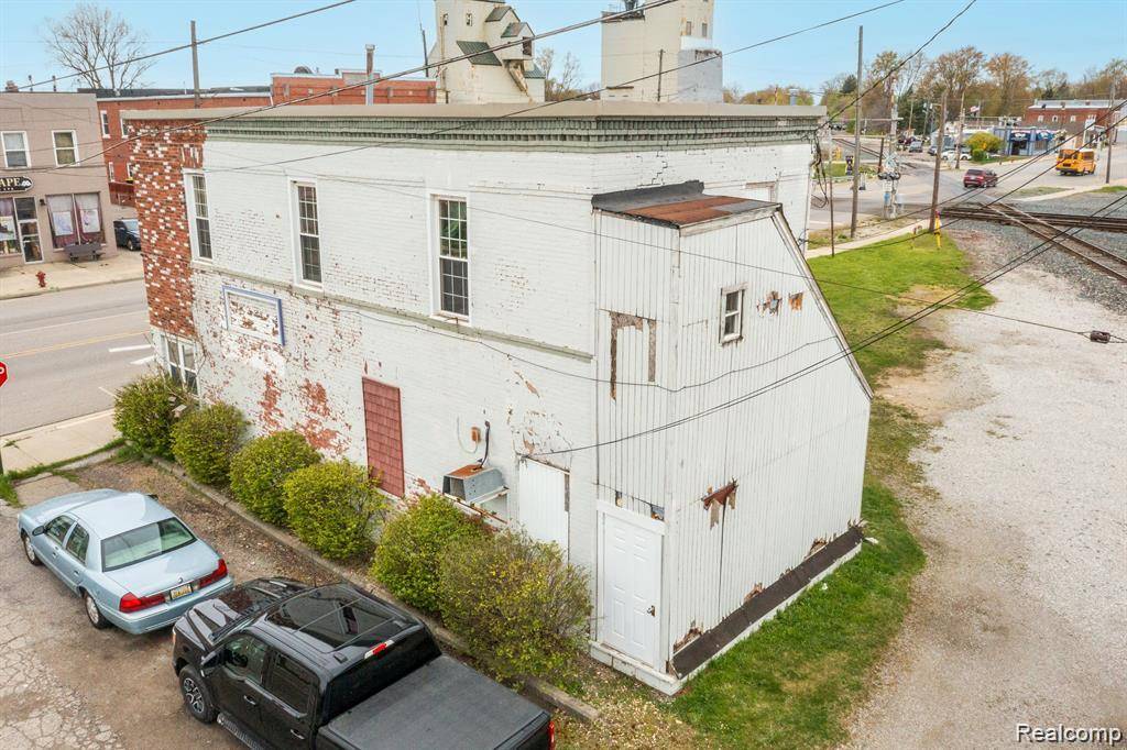 Carleton Vlg, MI 48117,910 Monroe Street