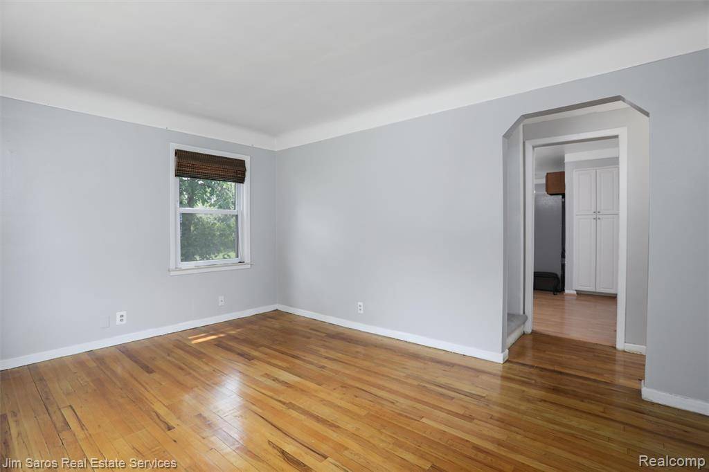 Royal Oak, MI 48073,3111 Prairie Avenue