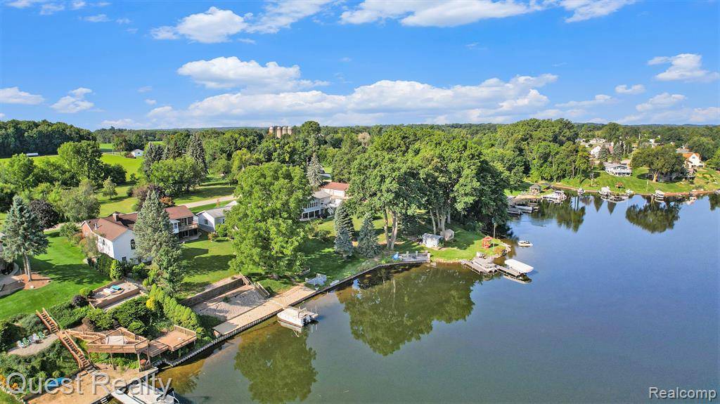 Somerset Twp, MI 49233,14050 SHANNON Drive